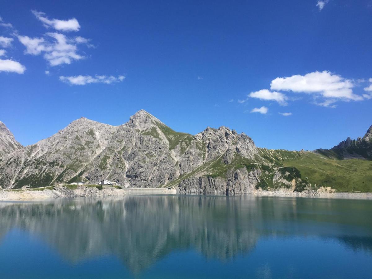 Ferienwohnung Alpblick Bludenz Luaran gambar